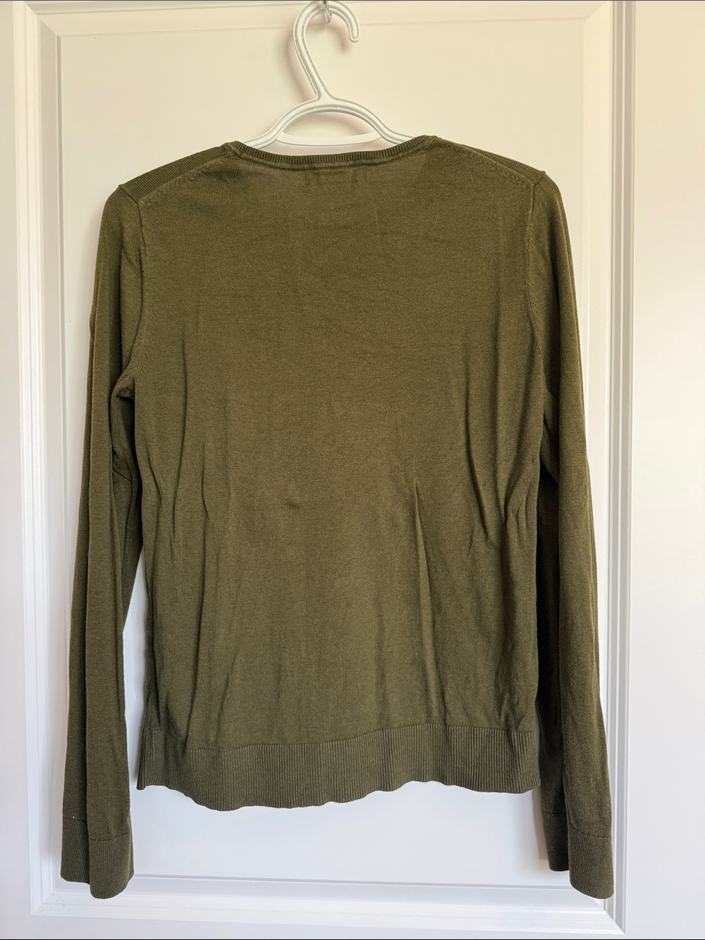 Banana Republic Olive Forever Sweater - Picture 3 of 3